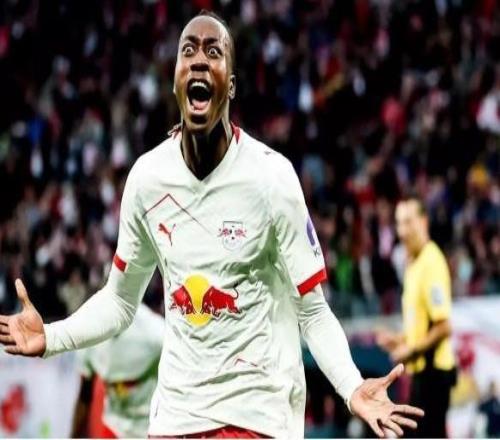 TA：热刺&曼联等队关注扬迪奥曼德，但他冬窗转会可能性很小