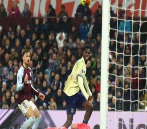 英超：阿斯顿维拉0比1埃弗顿