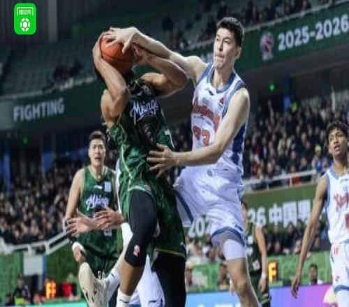 同曦9897险胜新疆，汉斯27+10，新疆最后时刻连续4罚不中