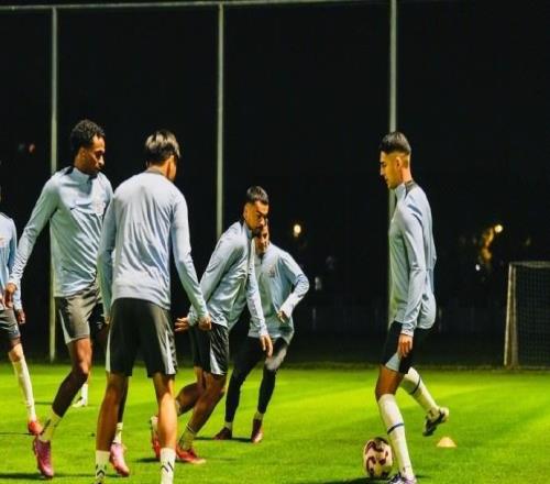 记者：申花今日奔赴天津，战津门虎应该会面临破密集防守难题