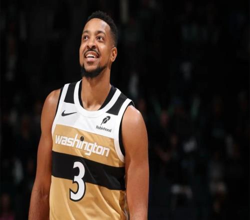 场均18.8分！34岁的麦科勒姆，交易价值如何