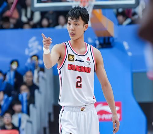 今天！广东队PK广州队，有4大看点让人十分期待