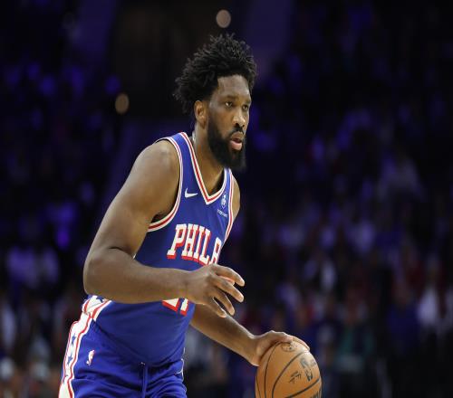 纳斯：恩比德的出场时间仍旧限制在20分钟左右