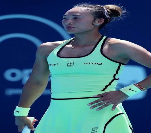 郑钦文抱怨咖位不够被强制推迟赛程，战凯斯称已做好拼尽全力准备