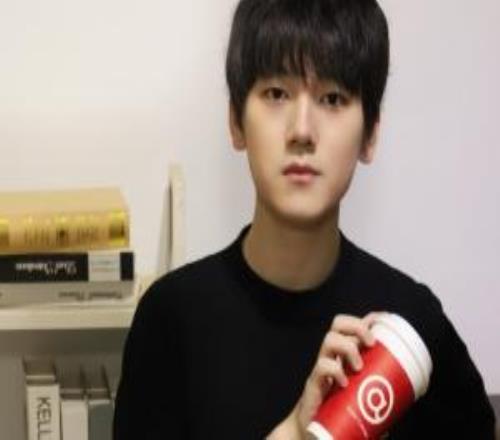 哥哥伟大GEN超话吐槽：不和T1打训练赛和TES打我真笑了