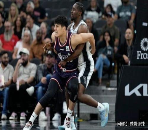 NBA季前赛上演碾压局快船队以14295狂胜广州队