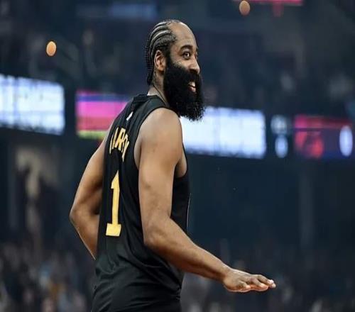 豪取6连胜！谁说哈登防守差阿特金森不满发声，阿伦也把话挑明