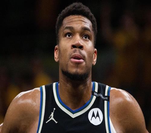 一位NBA知情人士：湖人最终也有可能以有竞争力的报价收购字母哥