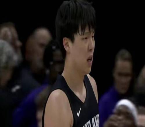 杨瀚森2分1板开拓者止住三连败，骑士三分跑轰名不副实