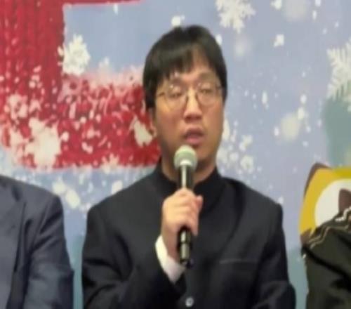 Tabe：JDG这个阵容很年轻我是会把他们当成一个等待发芽的苗子