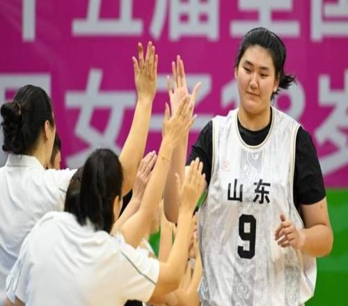 中国女篮迎来利好！三大中锋无缘新赛季WCBA：宫鲁鸣这下赚翻了