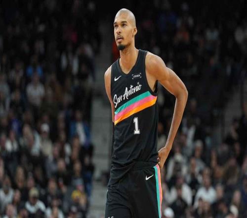 霸气，马刺队文班亚马向其他全明星球员发出挑战：全力以赴