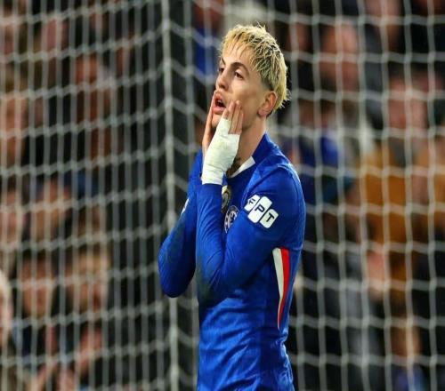 赛前放话切尔西也照样能击败阿森纳，加纳乔被曼联球迷嘲讽