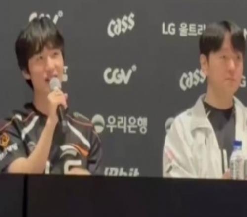 peanut：决赛明明是可以赢的但是输了是我感受最大的感觉很无力