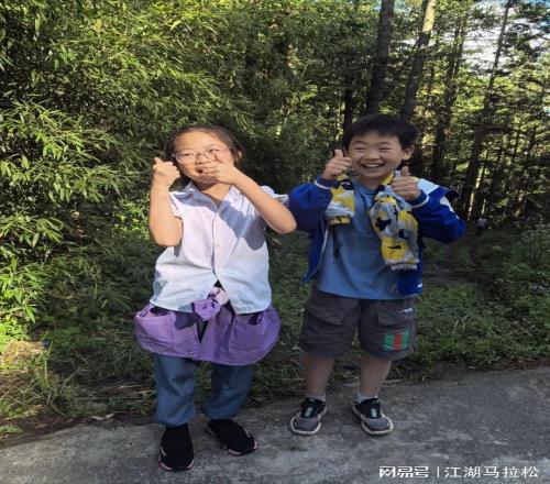 极致热情！一个被马拉松“颠覆”的小镇