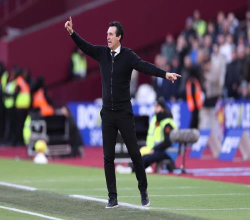 32！54岁埃梅里震撼英超：率队两度扳平后绝杀9连胜+近11轮10胜