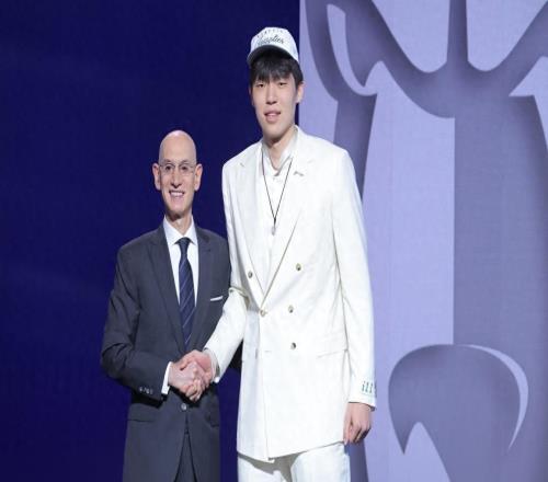 杨瀚森成NBA财富密码，开拓者零售额飙升超10倍，收视率再创历史