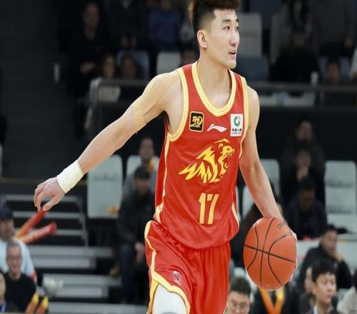 CBA杯：胡金秋缺席广厦逆转大胜天津孙铭徽仅7+6布朗20分