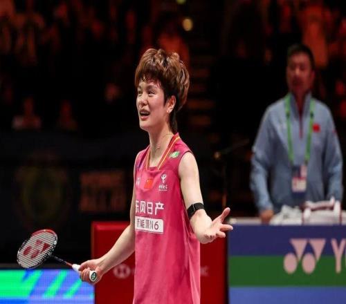 全英赛王祉怡、谭宁刘圣书登顶，携手打破国羽两单项七年冠军荒