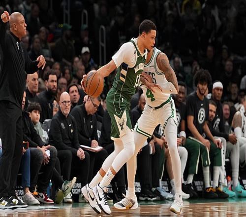 惨败中为数不多的亮点！雄鹿也算是挖掘出了这位后场新星的潜力