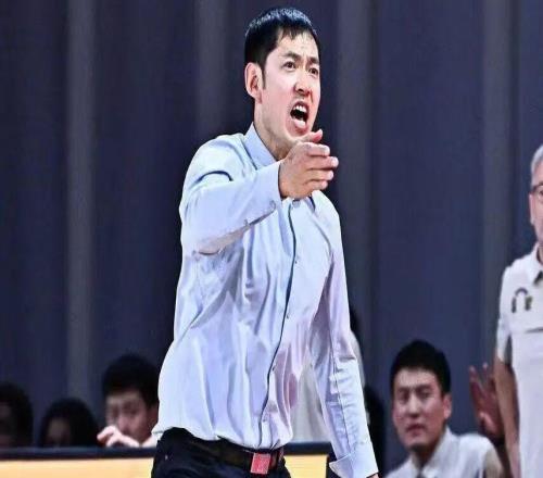 赛场直击战神归位得分过百胜利收官2025