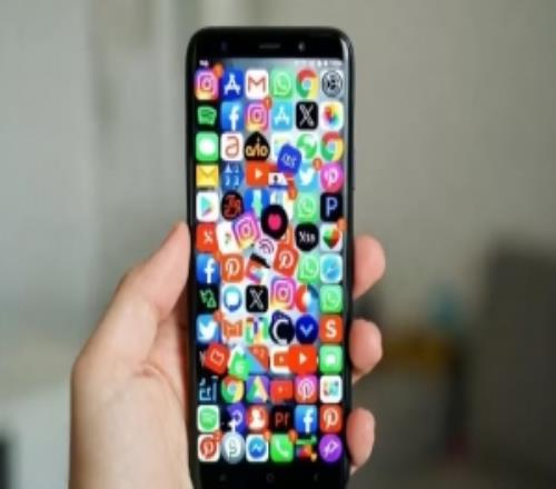 256G不够用！iPhone17等用户反馈iOS存储空间消耗速度显著加快