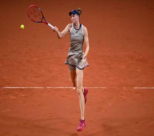 莱巴二刷保时捷，发球大炮能否轰开世界第一的大门