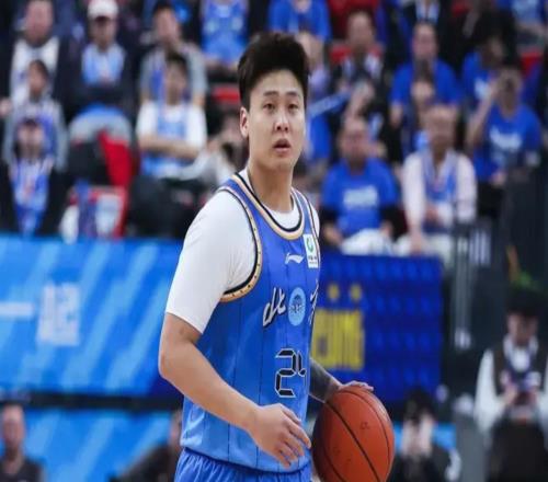 赵睿就争议发言致歉：作为职业球员不应将情绪发泄在球迷身上