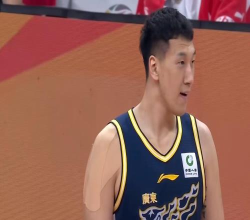 加强版杜润旺！CBA“空间型内线”打出身价，可能被广东队看中