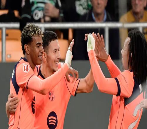 巴萨53逆转！西甲6连胜+4分领跑积分榜费兰帽子戏法亚马尔点射