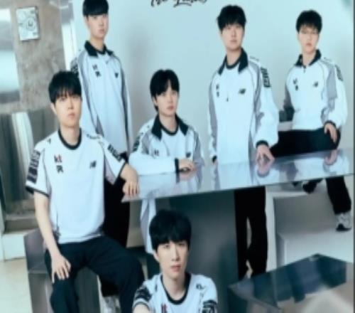 KT发布2026新赛季队服：灰白色调黑色点缀主题为“突破极限”