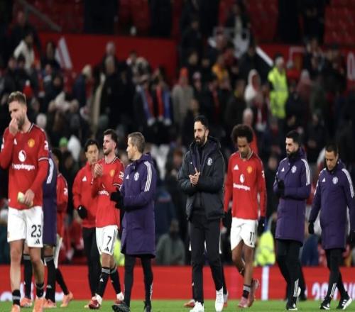 TA：曼联不打算外租球员，除非有租借后买断的承诺