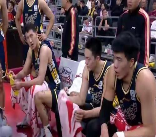 虽败犹荣，广东队惨败上海却收重大喜讯，朱芳雨早有准备