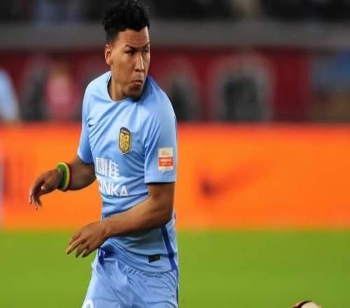 中超走出的巨星：苏宁旧将沙特联赛10场造9球，堪比C罗！