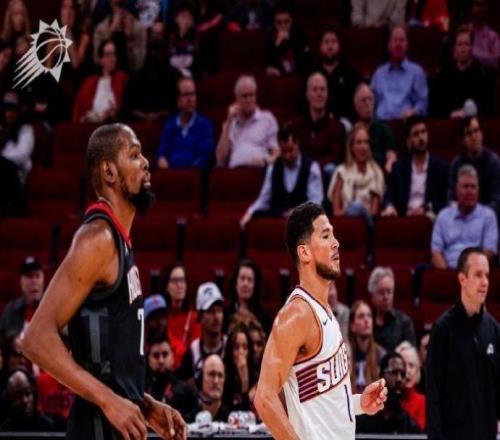 杜兰特：布克是名人堂级别的球员，他需要23个人盯防