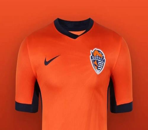 中超青岛双雄海牛和西海岸，新赛季球衣正式发布