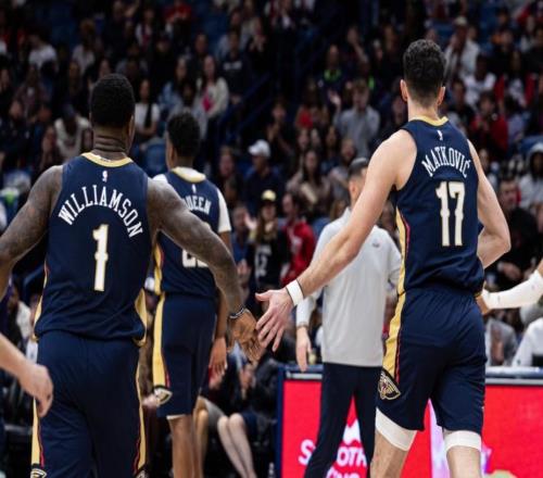 遭18分逆转吞三连败！小卡末节0分求胜欲骤降轰25+8尴尬延续纪录