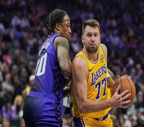 42分7板8助4断，东契奇纪录夜空砍！湖人3连败两大短板已摆在明面