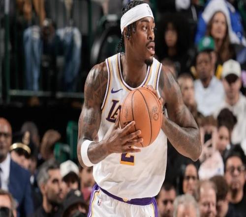 难得命中两记三分，湖人锋线大闸接下来能否在进攻端找回自信心