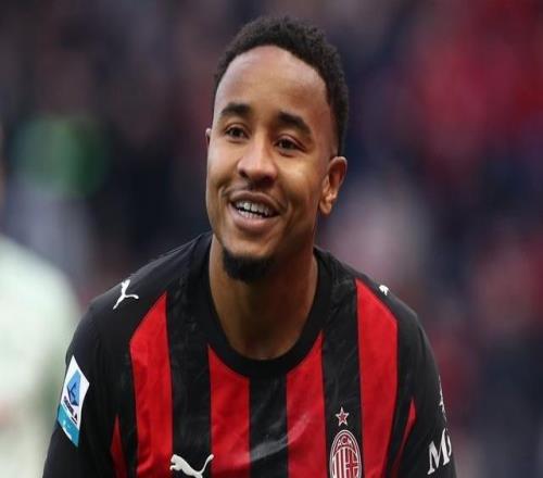 记者：罗马、费内巴切和马竞问价恩昆库，米兰愿先推进该交易