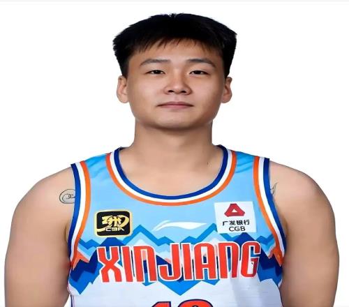 让新疆球迷打馕?赵睿道歉无论状态好坏不该将情绪发泄在球迷身上