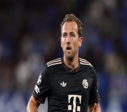 凯恩14战造25球，拜仁41逆转科隆，14连胜超AC米兰独享历史第一