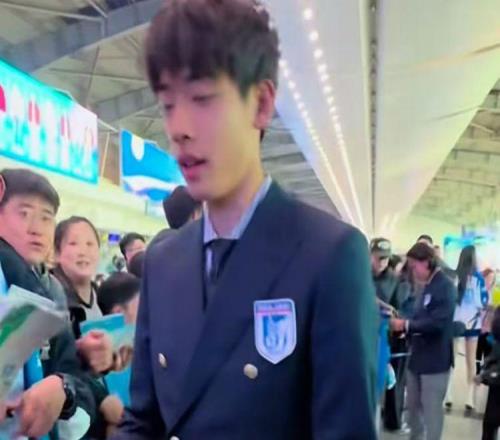 大连伤5个走5个一将迎告别战！梅州2妖归队1米88鲁能铁卫配首发