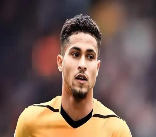 曼联最早于1月签下狼队中场戈麦斯！