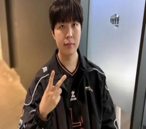 Kanavi：反野成功就绝对有利我很喜欢，前期指挥我主导较多