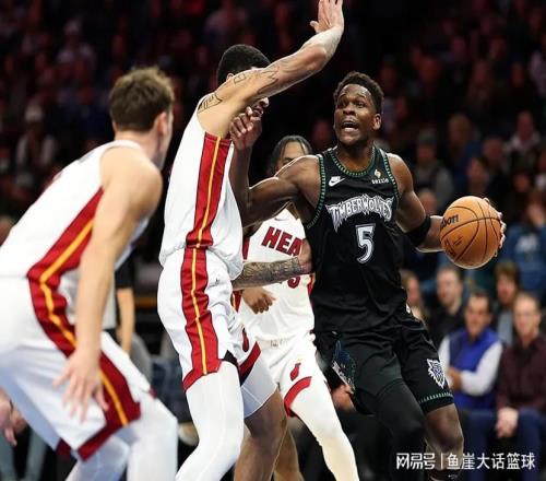 热火惨败！华子26+5戈贝尔全队第二，勇士旧将拉胯，希罗历史第6