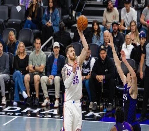 我准备好了！哈滕17投14中拿下生涯新高33分19板并送出3盖帽