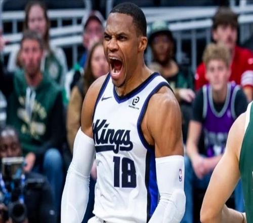 威少里程碑夜惨败，太阳6战5胜抢镜！感谢火箭8换1杜兰特促成双赢