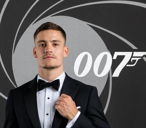 亿元先生7场0球0助攻，维尔茨被嘲讽“007”，利物浦买到水货了