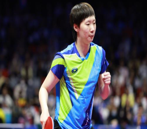 神剧本！26岁女乒新王42夺冠：孙颖莎拯救4个赛点，王曼昱创神迹